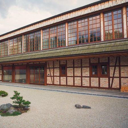 Bed and Breakfast Mak Murowana Goslin Exterior foto
